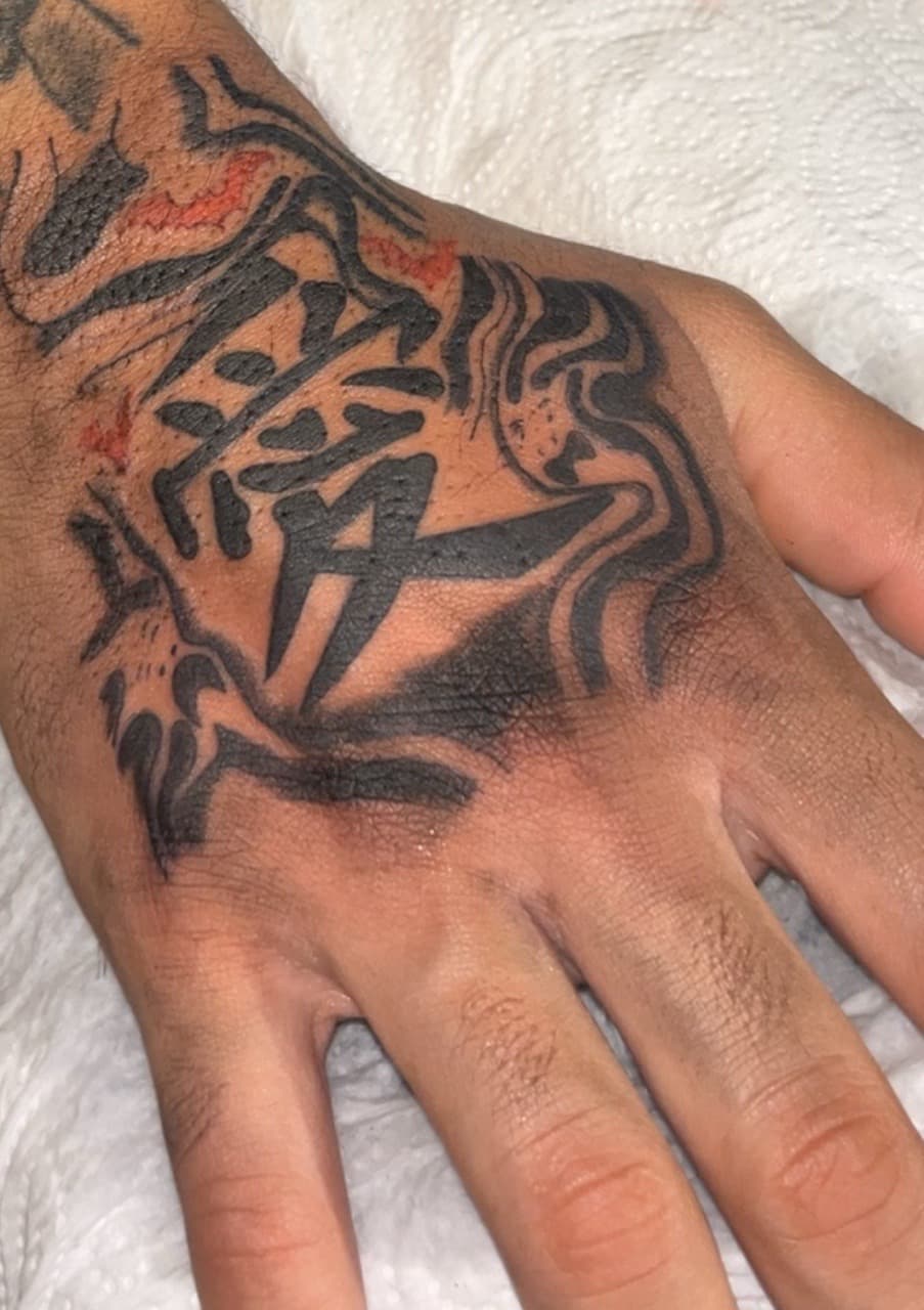 Black-work + Abstract abstract shapes tattoo on Hand by JrrrInkkk on TattMe