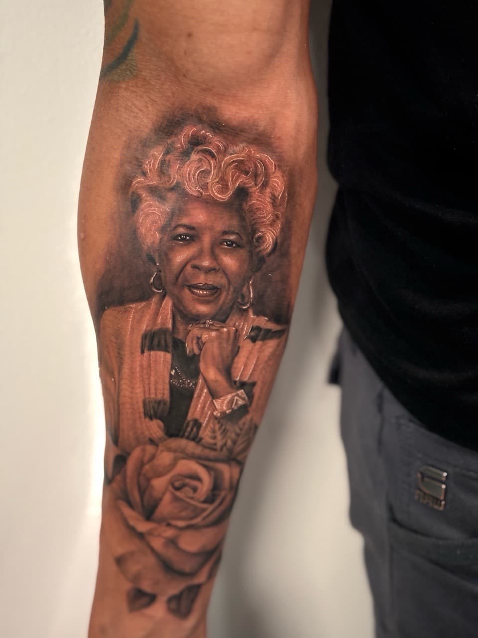 Realism + Black & Grey woman tattoo on Forearm by Damionjonestattoos on TattMe
