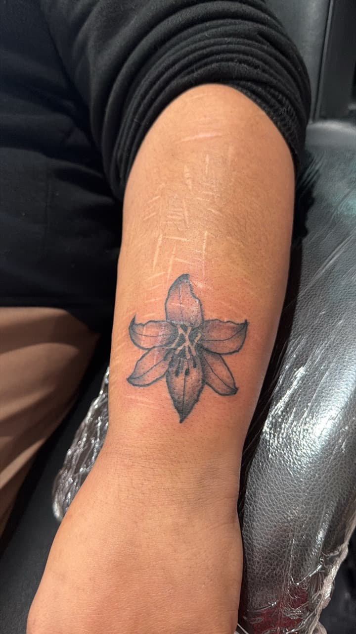 Black & Grey + Floral flower tattoo on Forearm by yeahdatscjink on TattMe