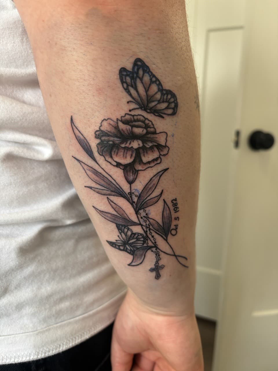 Black & Grey + Fine Line flower tattoo on Forearm by Skull_Brothers_Ink on TattMe