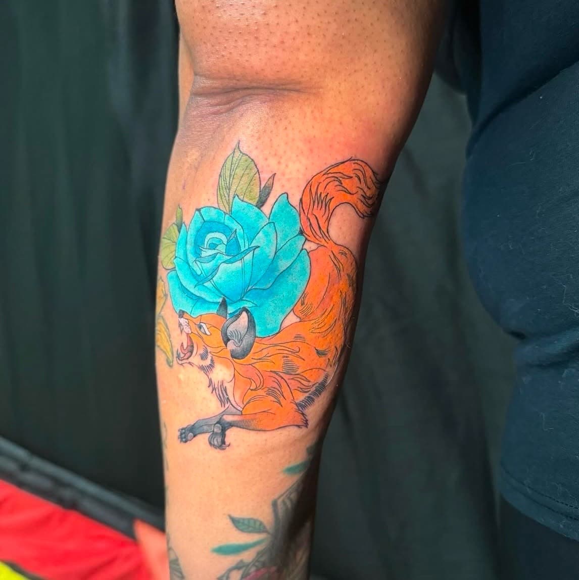 Color + Neo-Traditional fox tattoo on Upper Arm by Kneedeep_tattoos on TattMe