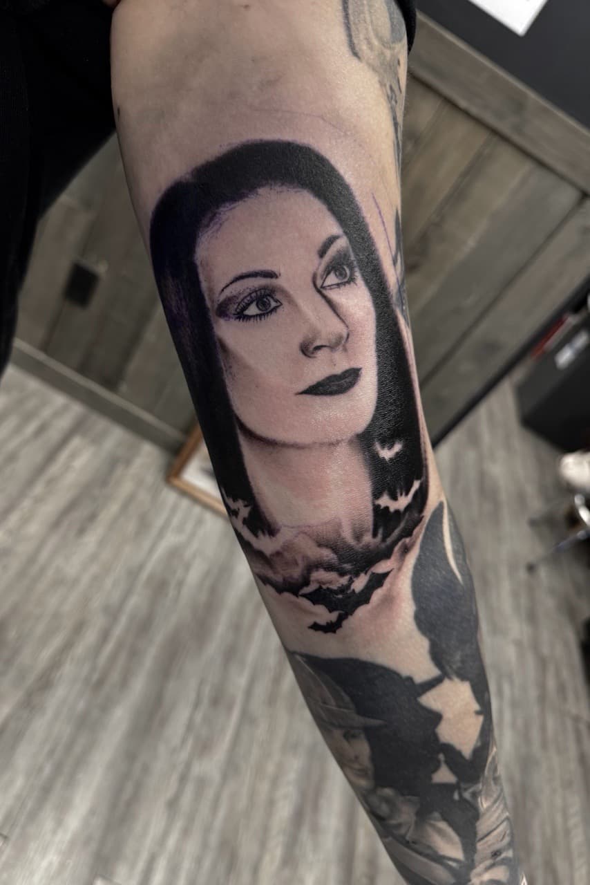 Realism + Black & Grey woman tattoo on Forearm by Radtattoo on TattMe