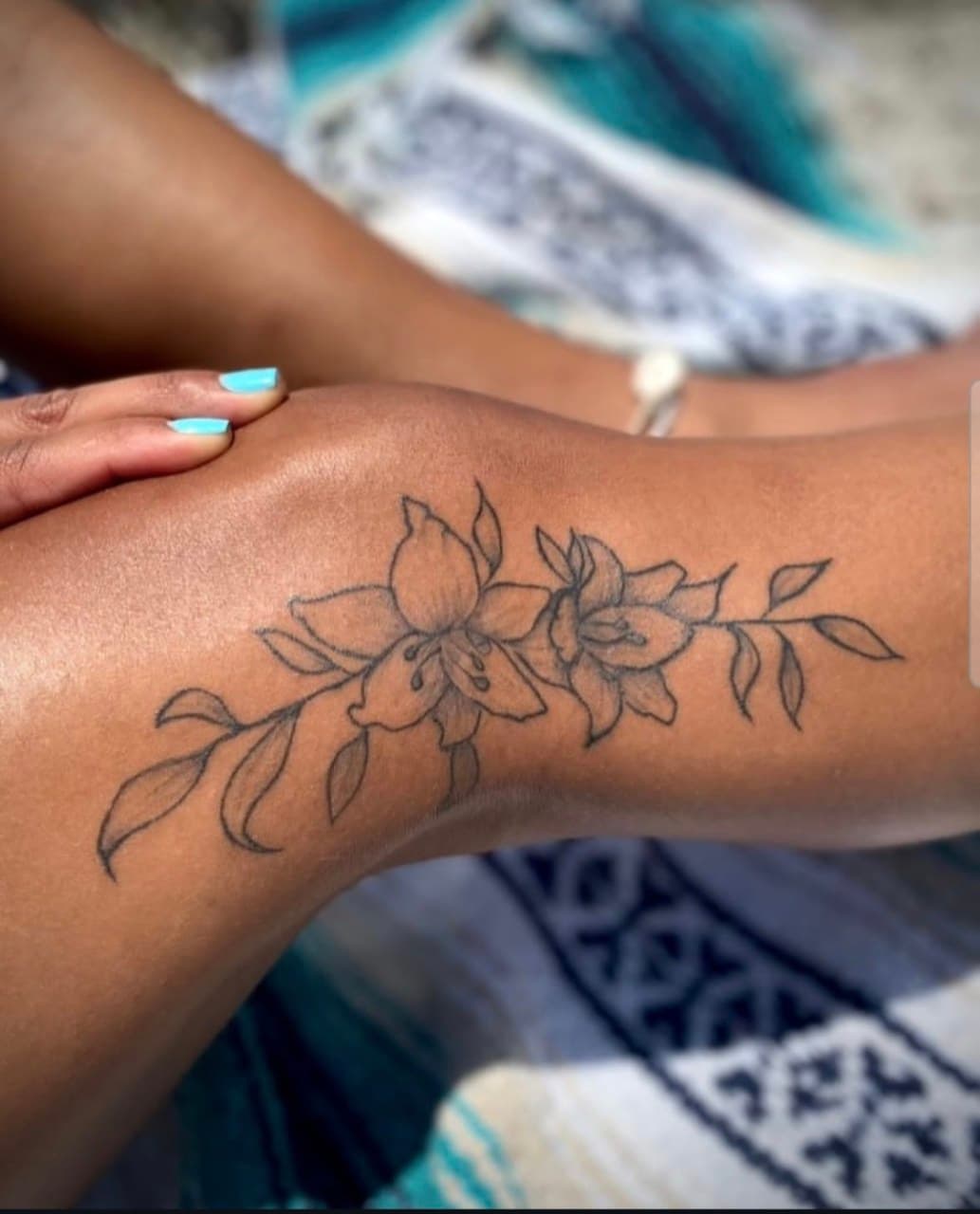 Fine Line + Floral flowers tattoo on Knee by Cay_Tattoos on TattMe