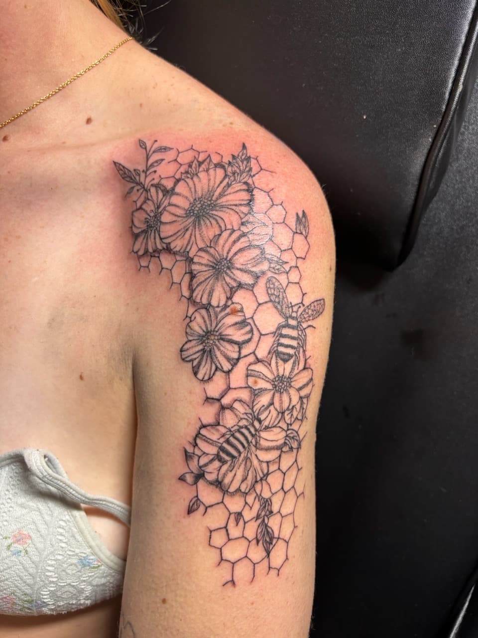 Fine Line + Black-work bees tattoo on Shoulder by TattedbyJayden on TattMe