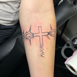 Fine Line + Black-work crown of thorns tattoo on Forearm by TattedbyJayden on TattMe