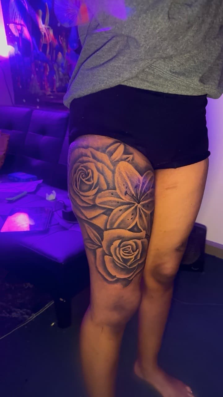Black & Grey + Floral flowers tattoo on Thigh by CorieTheArtist on TattMe