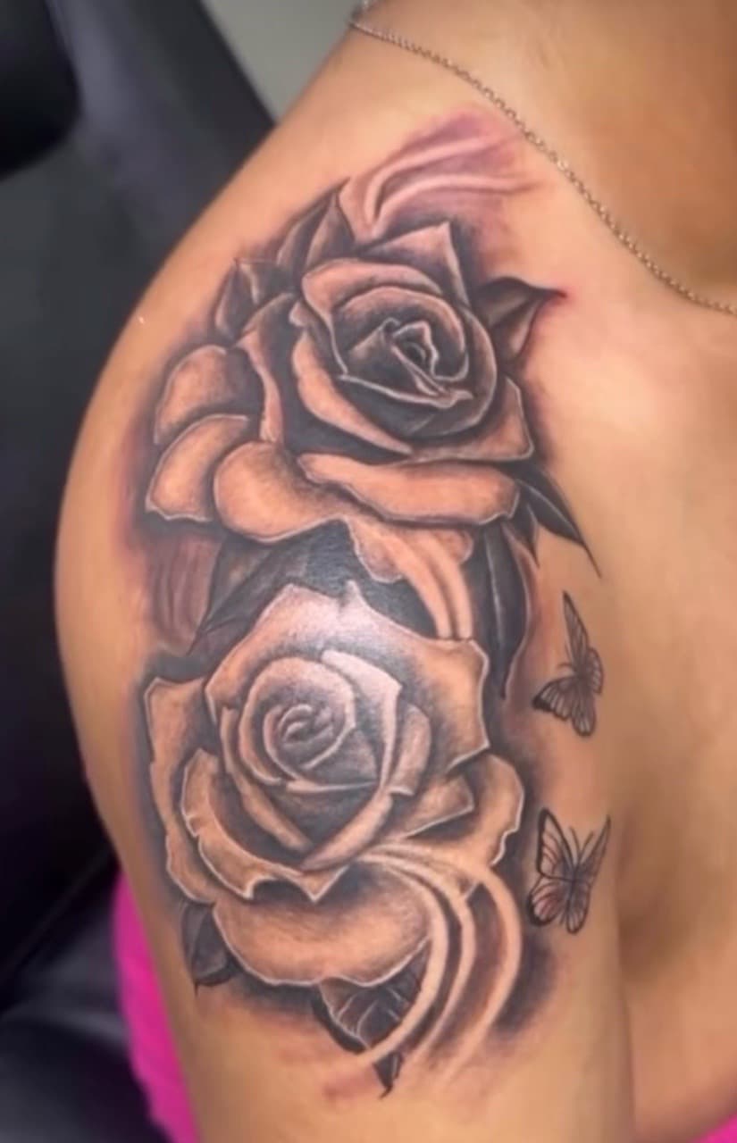 Black & Grey + Floral roses tattoo on Shoulder by 1k_Ink on TattMe