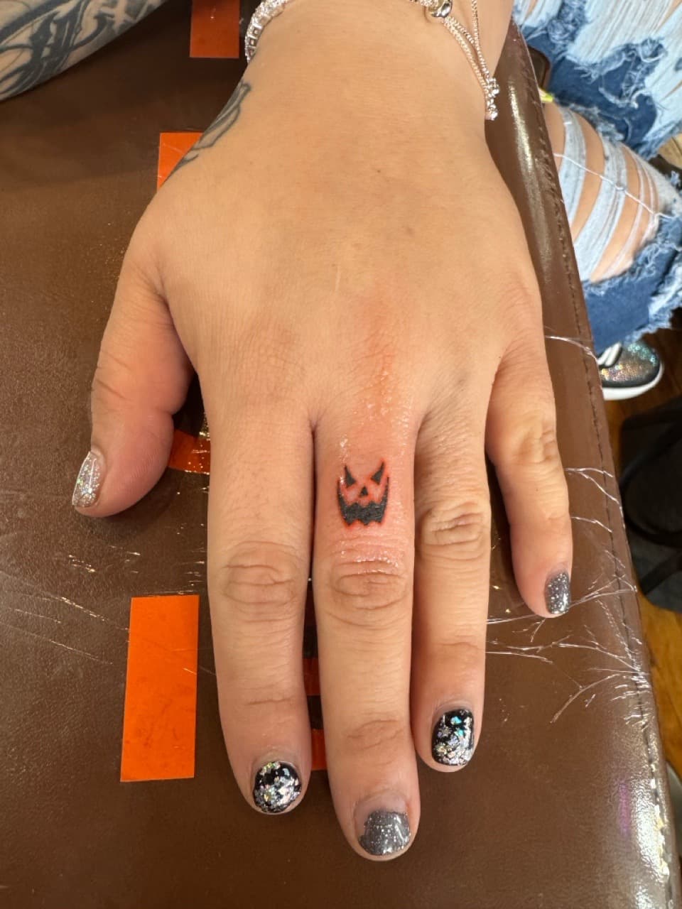 Fine Line + Minimalist crown tattoo on Fingers by William_Samaras on TattMe