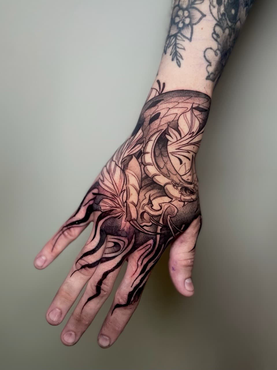 Black-work + Japanese snake tattoo on Hand by SkaijRose on TattMe