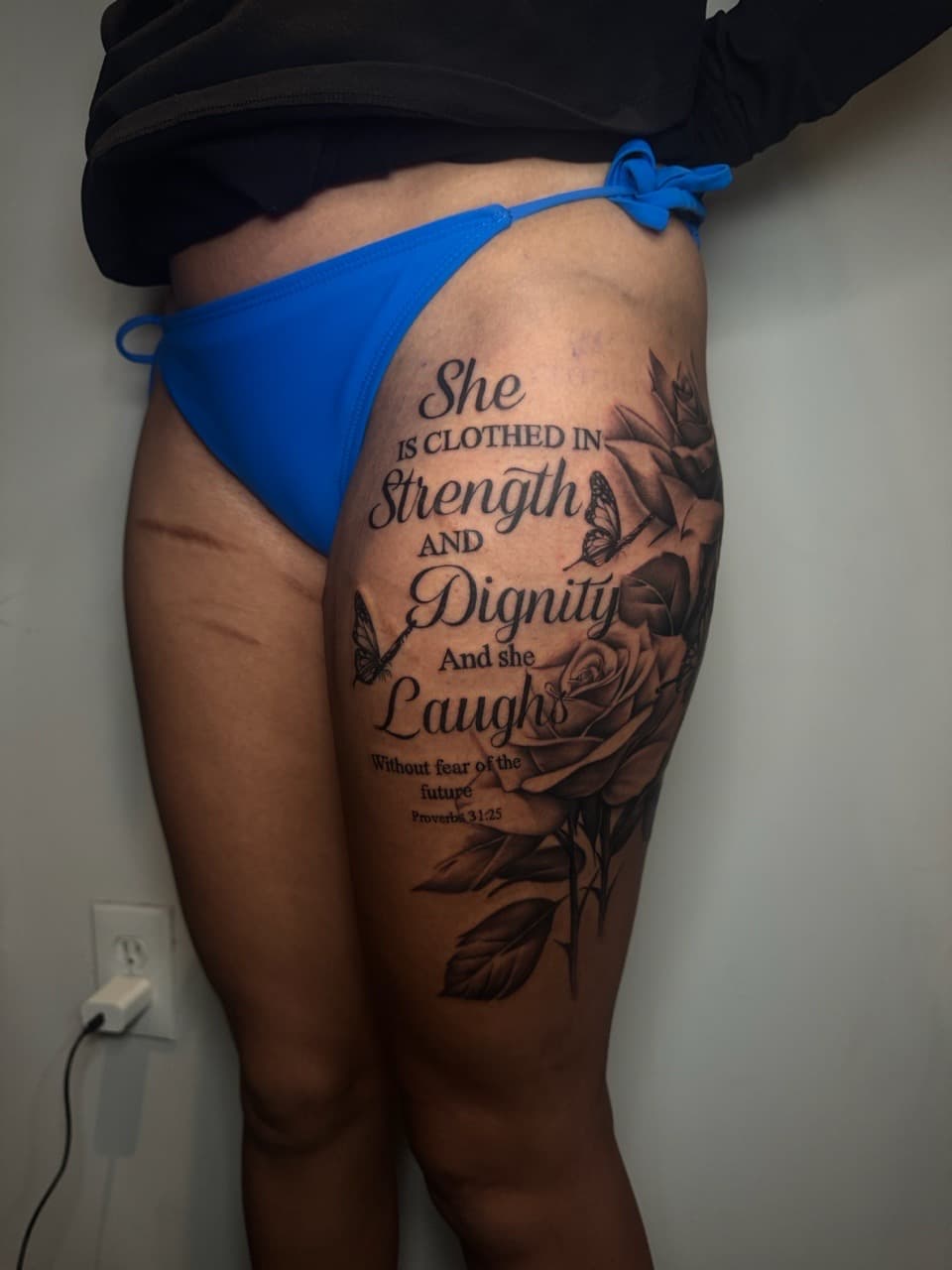 Black & Grey + Floral roses tattoo on Thigh by SkaijRose on TattMe