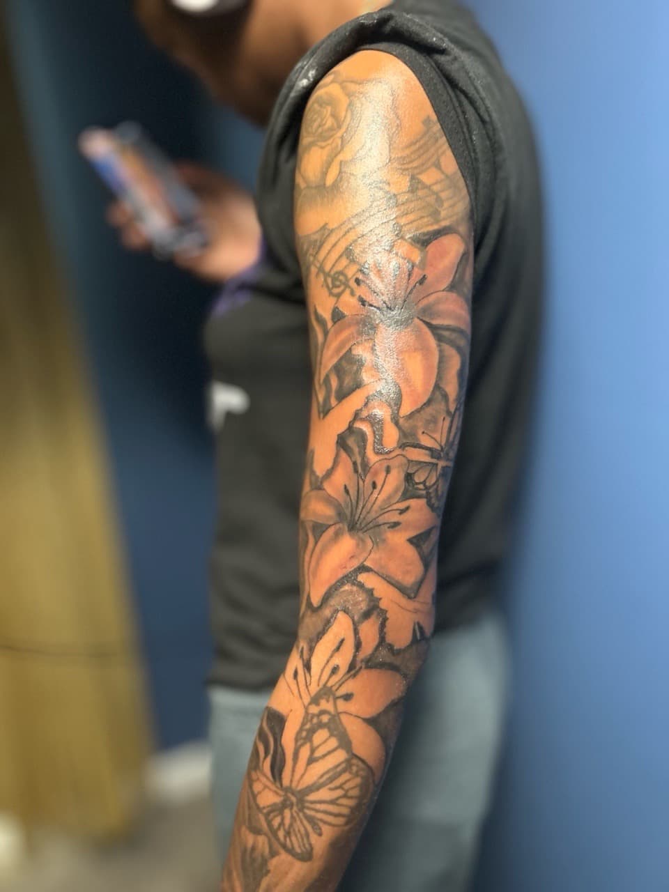 Black & Grey + Floral flowers tattoo on Full Sleeve by 32_Incc_STUDIOS_LLC. on TattMe