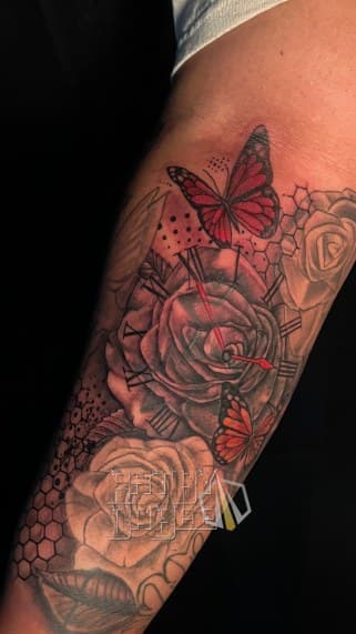 Black & Grey + Color roses tattoo on Forearm by Artbydabee on TattMe