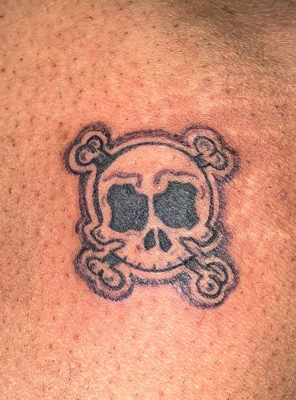 Black-work + Traditional skull tattoo by Tattsbygxd on TattMe