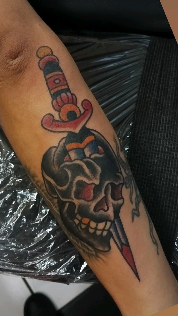 American Traditional + Traditional skull tattoo on Forearm by Altered_Image_Tattoo on TattMe