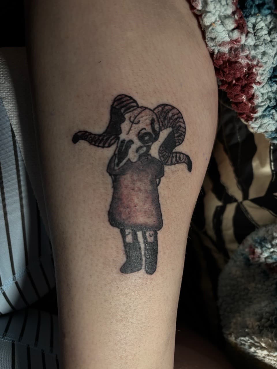 Black-work + Illustrative ram skull tattoo on Thigh by oaktreetattoos on TattMe