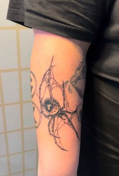 Black-work + Illustrative spider tattoo on Upper Arm by KhalilGibranInk on TattMe