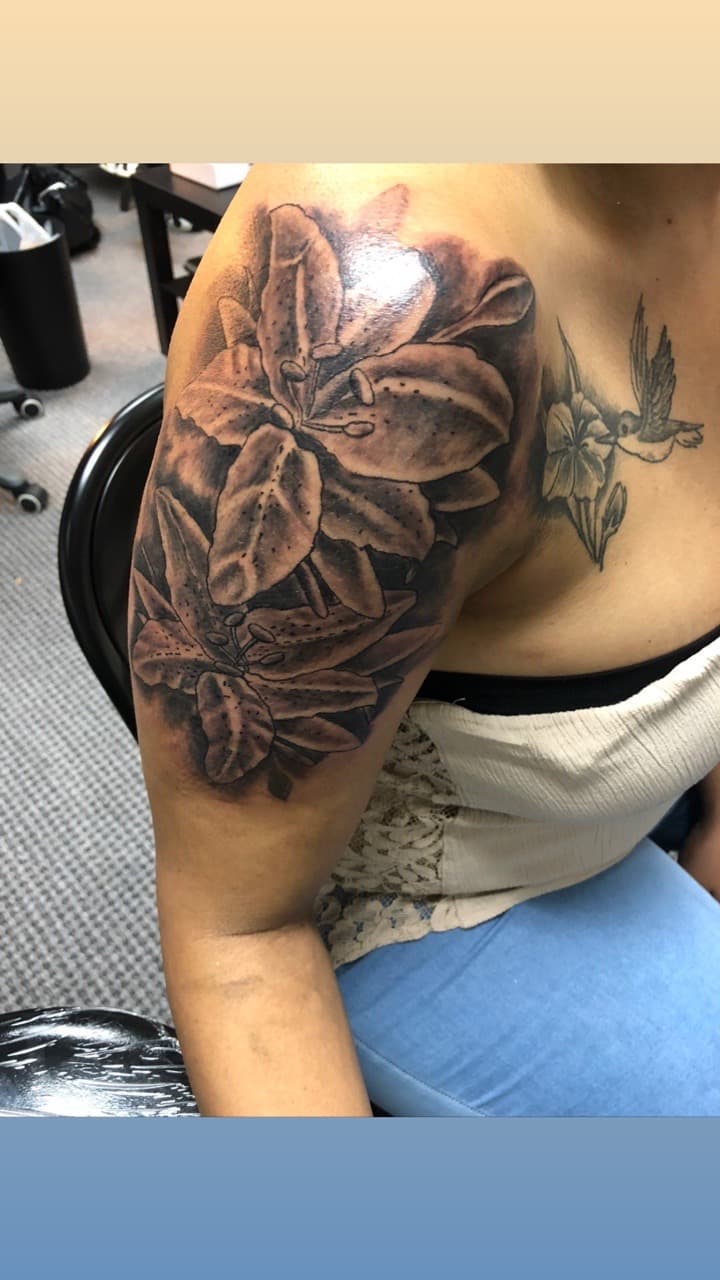 Floral + Black & Grey lilies tattoo on Shoulder by Mafia_Ink on TattMe