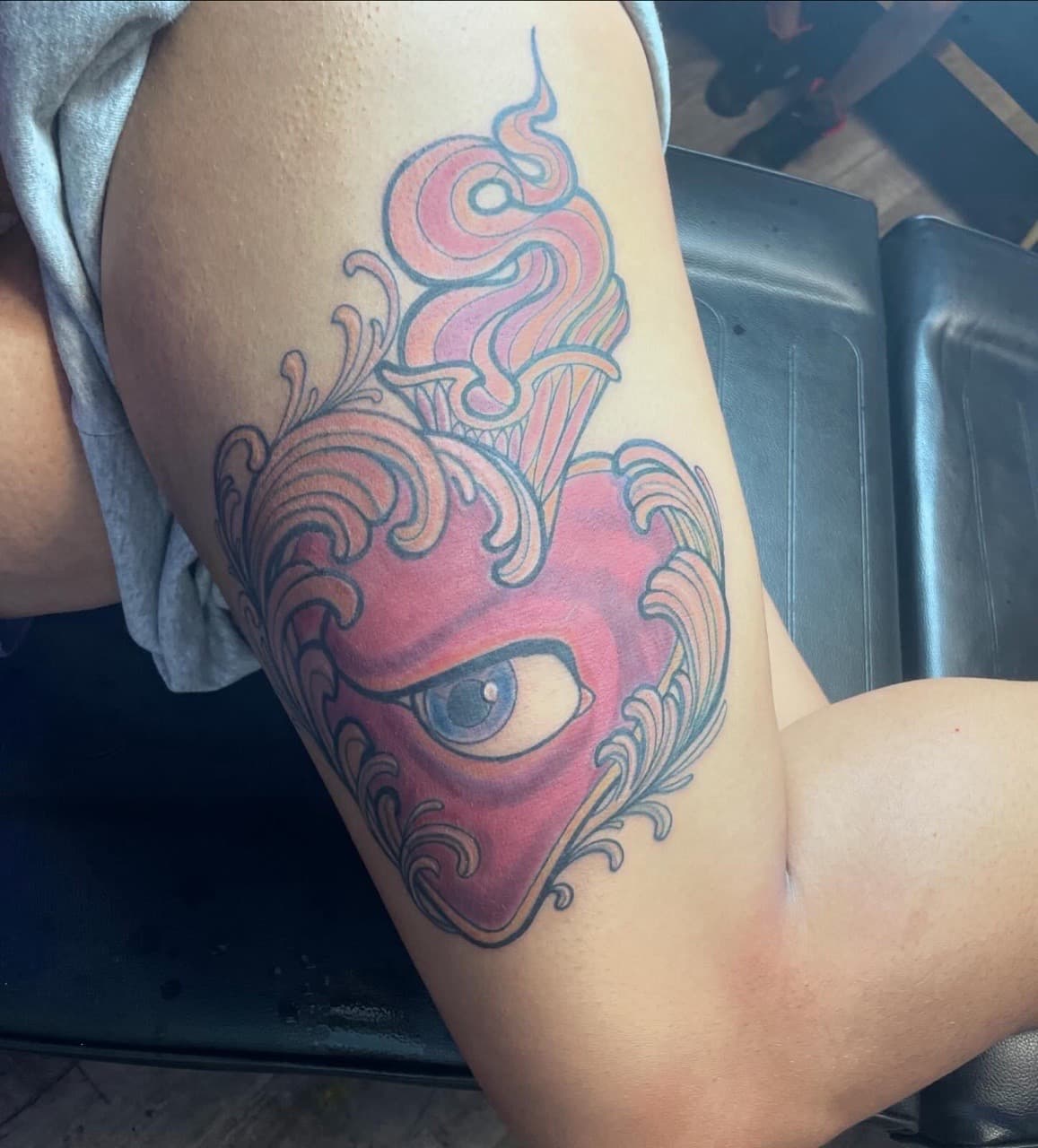 Neo-Traditional + Illustrative heart tattoo on Thigh by Bass on TattMe