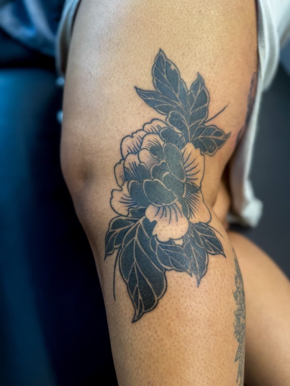 Black-work + Floral flower tattoo on Thigh by Almty_Inks on TattMe