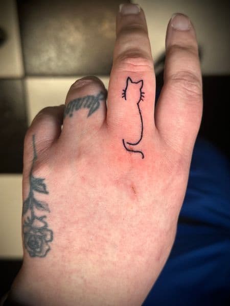 Fine Line + Minimalist cat tattoo on Fingers by Jr on TattMe
