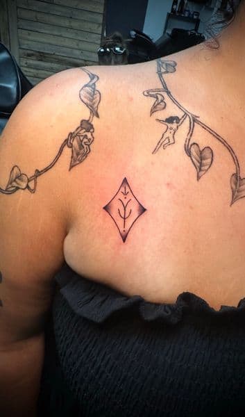Fine Line + Geometric diamond tattoo on Shoulder by Jr on TattMe