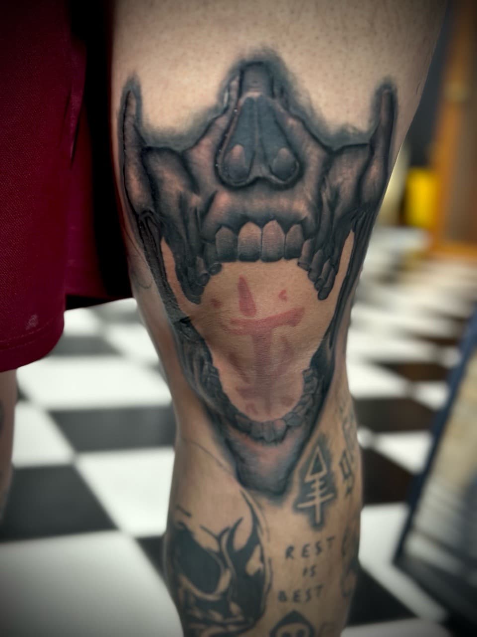 Black & Grey + Illustrative skull tattoo on Knee by Jr on TattMe