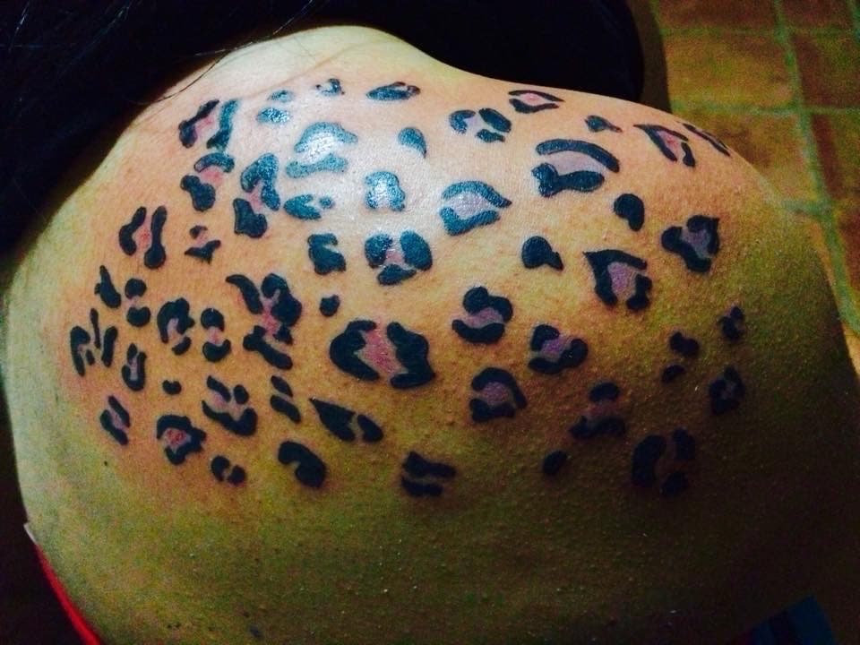 Color leopard spots tattoo on Shoulder by Tattoos_by_Ivan on TattMe