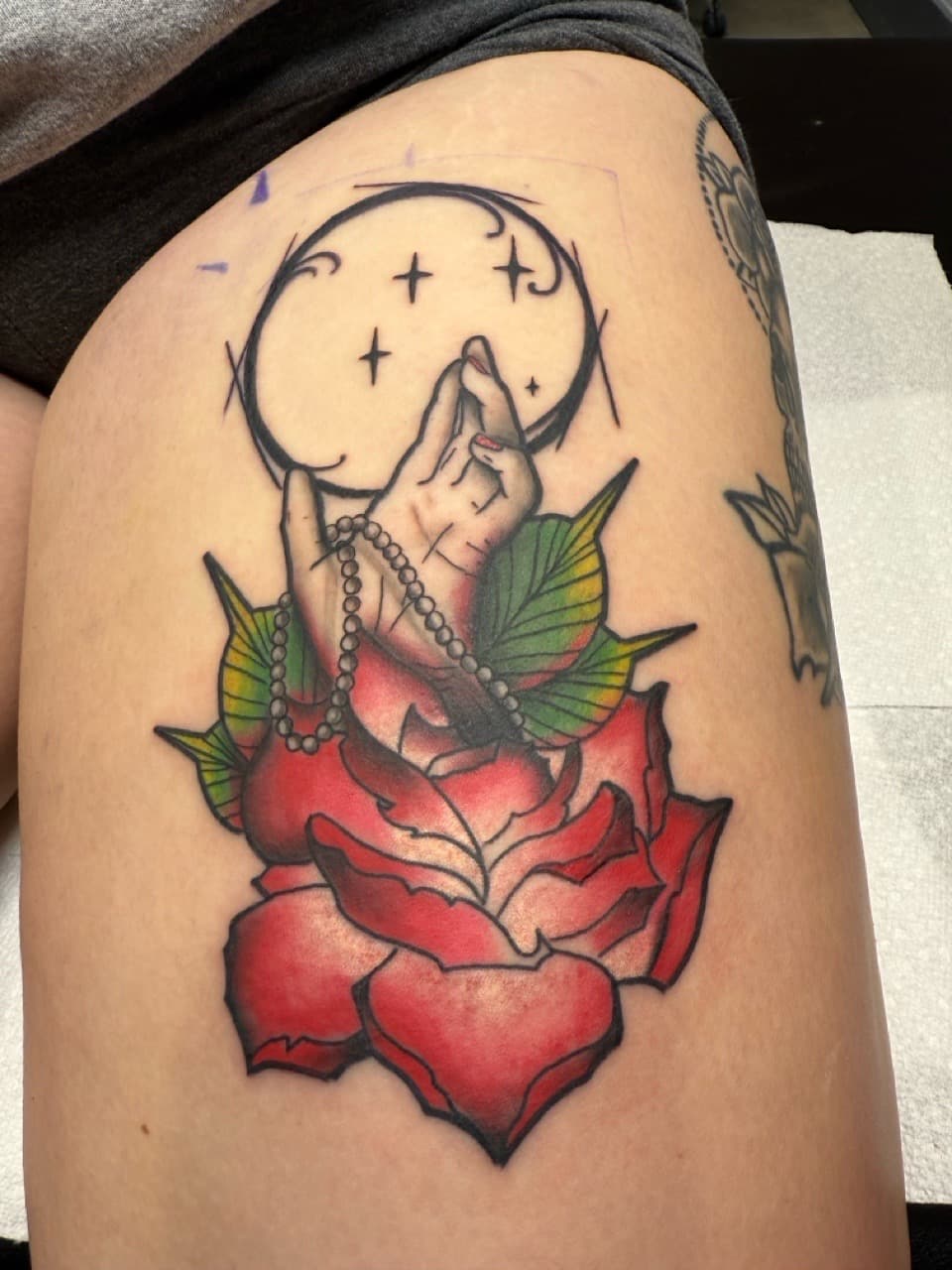 Traditional + Color hand tattoo on Thigh by Matt_Mason_Tattoos on TattMe
