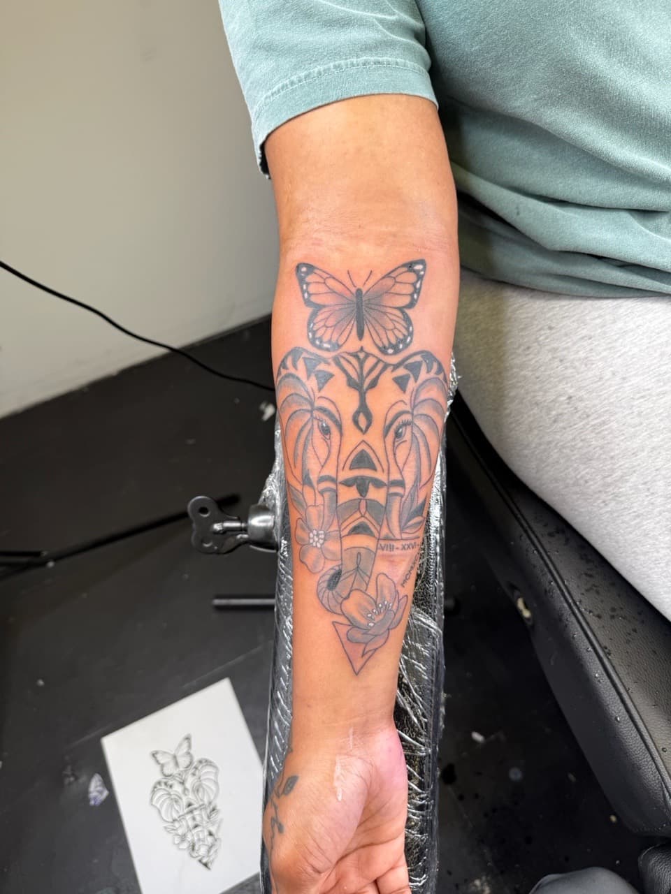 Black & Grey + Illustrative elephant tattoo on Forearm by JST on TattMe