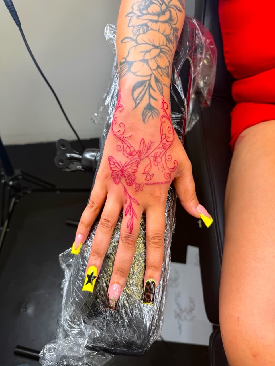 Fine Line + Floral butterfly tattoo on Hand by JST on TattMe