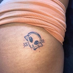 Fine Line + Black-work alien tattoo on Hip by hippie.Inkster on TattMe
