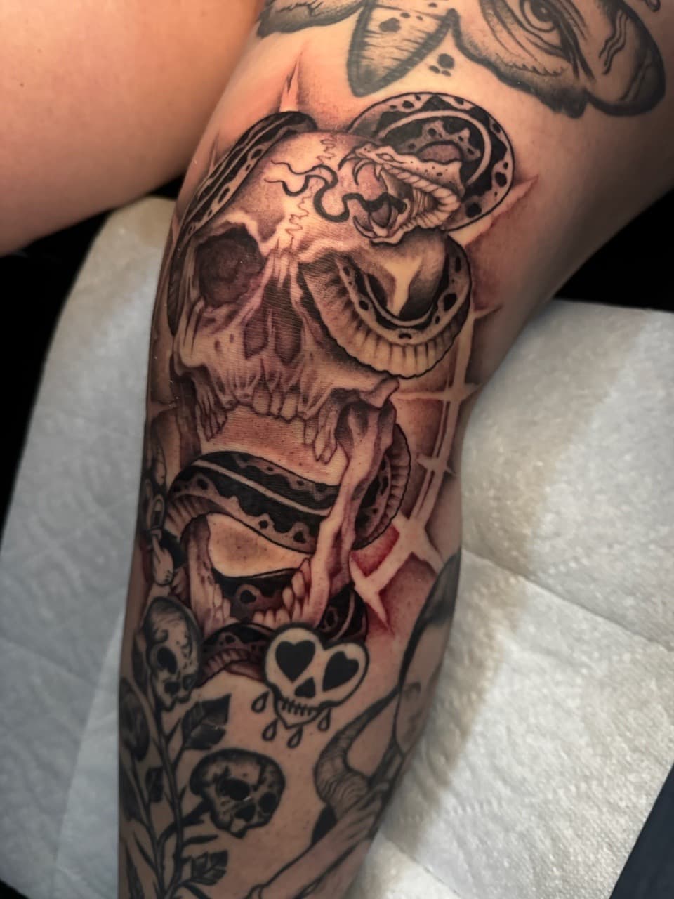 Black & Grey + Illustrative skull tattoo on Knee by Ink_by_Noble on TattMe
