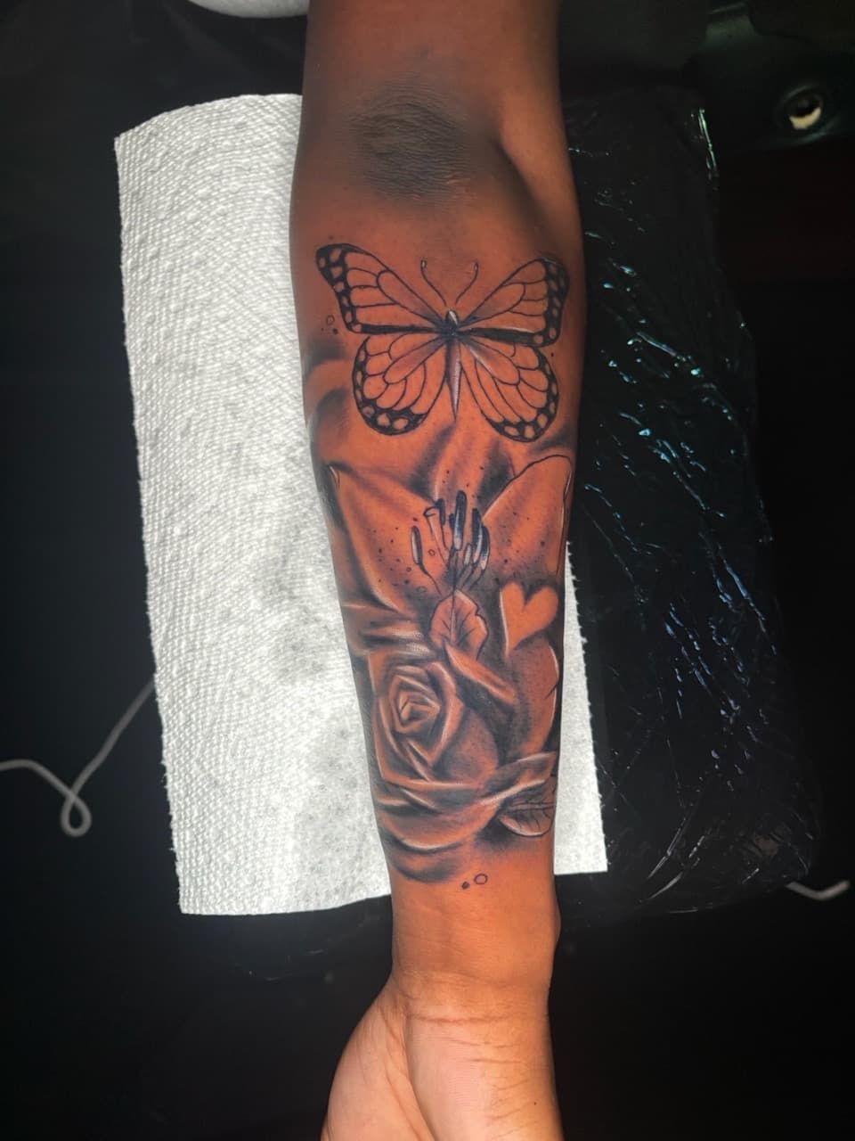 Black & Grey + Floral butterfly tattoo on Forearm by Lottooink on TattMe