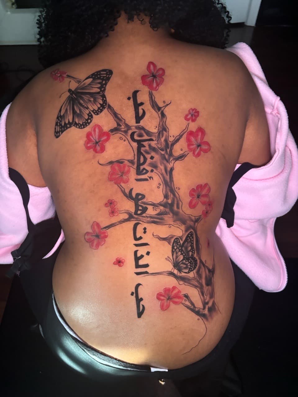 Black & Grey + Floral cherry blossom tattoo on Upper Back by Lottooink on TattMe