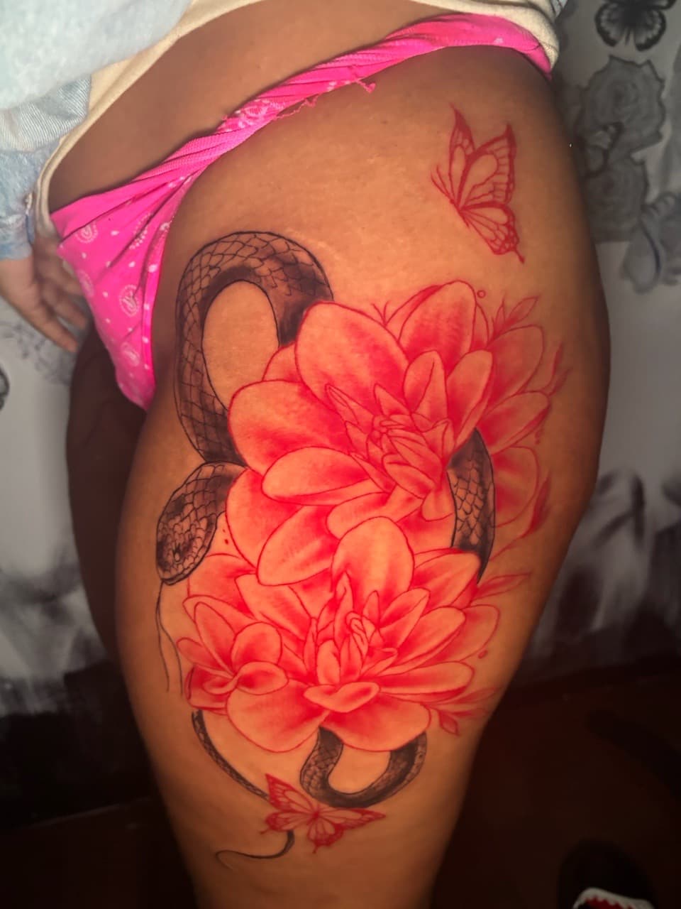 Fine Line + Floral snake tattoo on Thigh by Lottooink on TattMe