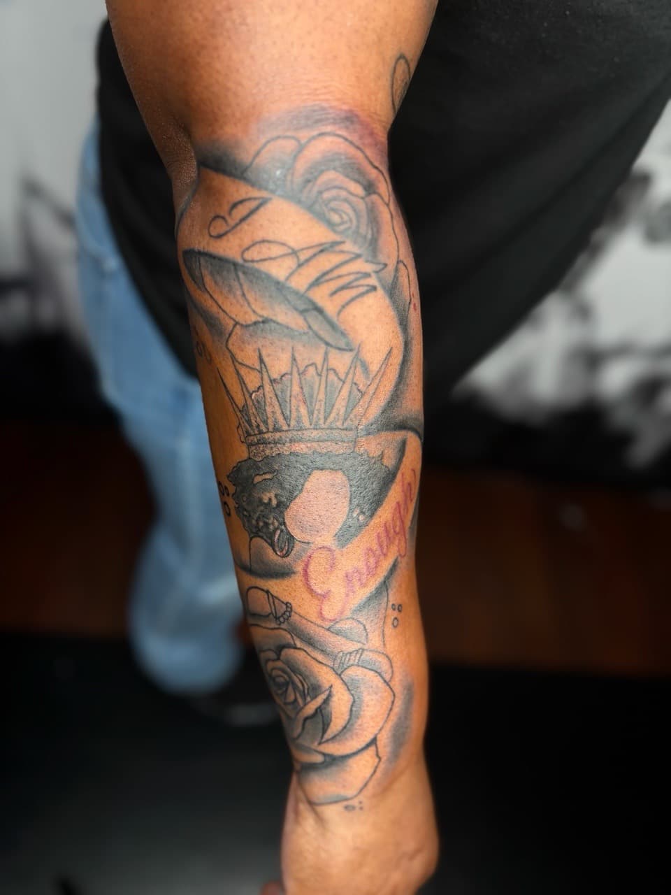 Black & Grey + Illustrative crown tattoo on Forearm by Lottooink on TattMe