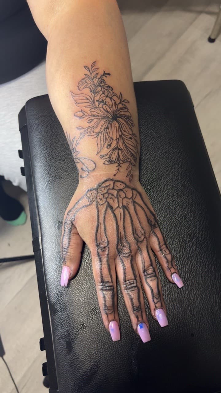 Fine Line + Line-work flowers tattoo on Hand by Mr_I_Can_Do_Tattoos on TattMe