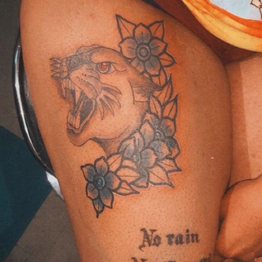 Traditional + Black & Grey panther tattoo on Thigh by 4oeMag_Tattoos on TattMe