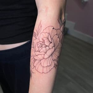 Black & Grey + Fine Line Floral tattoo on Forearm by cozinks on TattMe