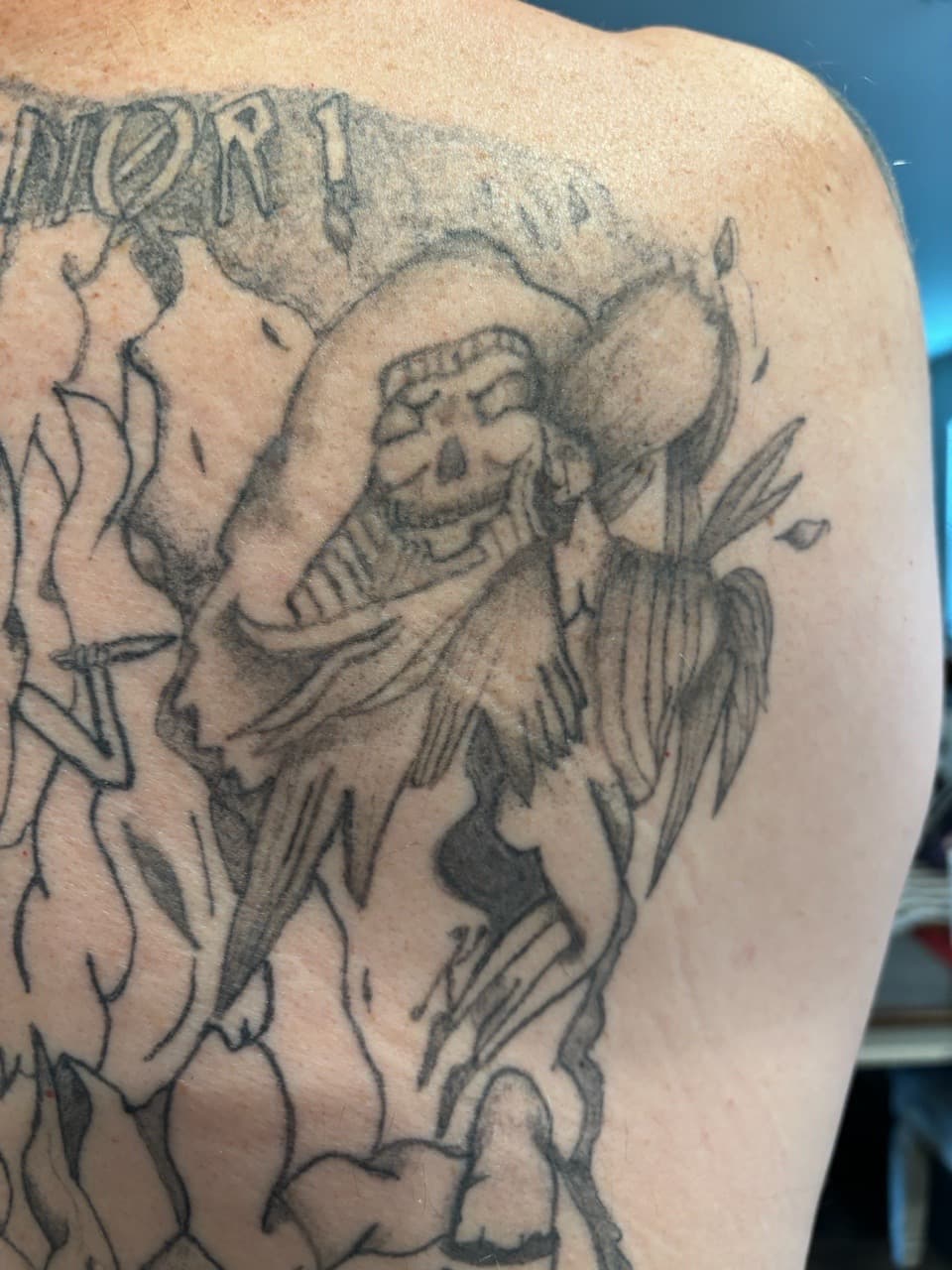 Black & Grey + Illustrative skull tattoo on Upper Back by Cuban_Connection_Tattoo on TattMe