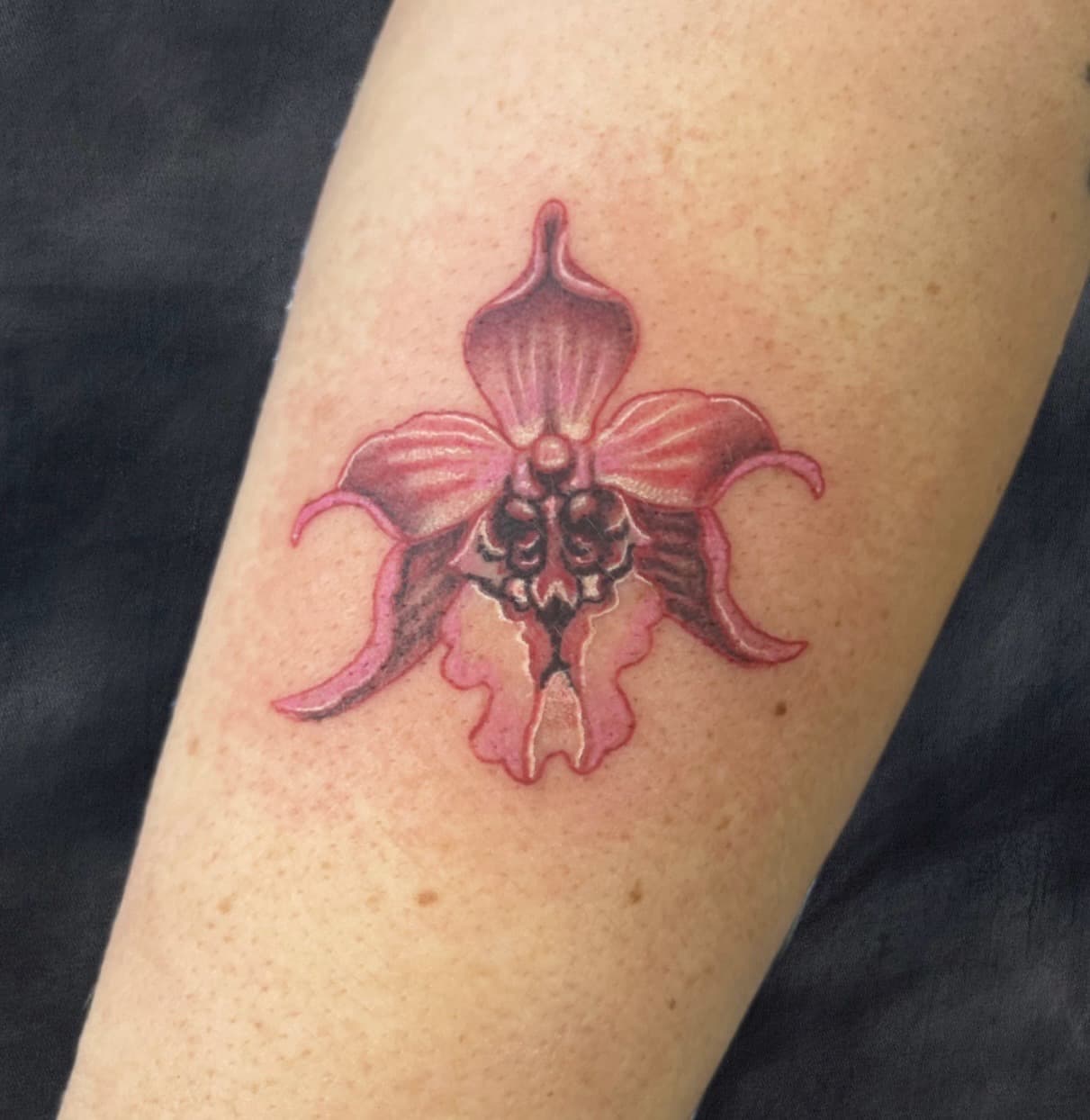 Color + Floral floral tattoo on Upper Arm by Adriana on TattMe