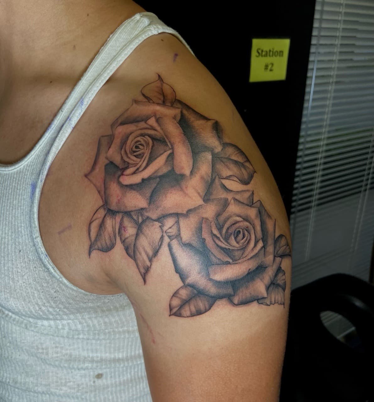 Black & Grey + Floral roses tattoo on Shoulder by Jniceinkz on TattMe