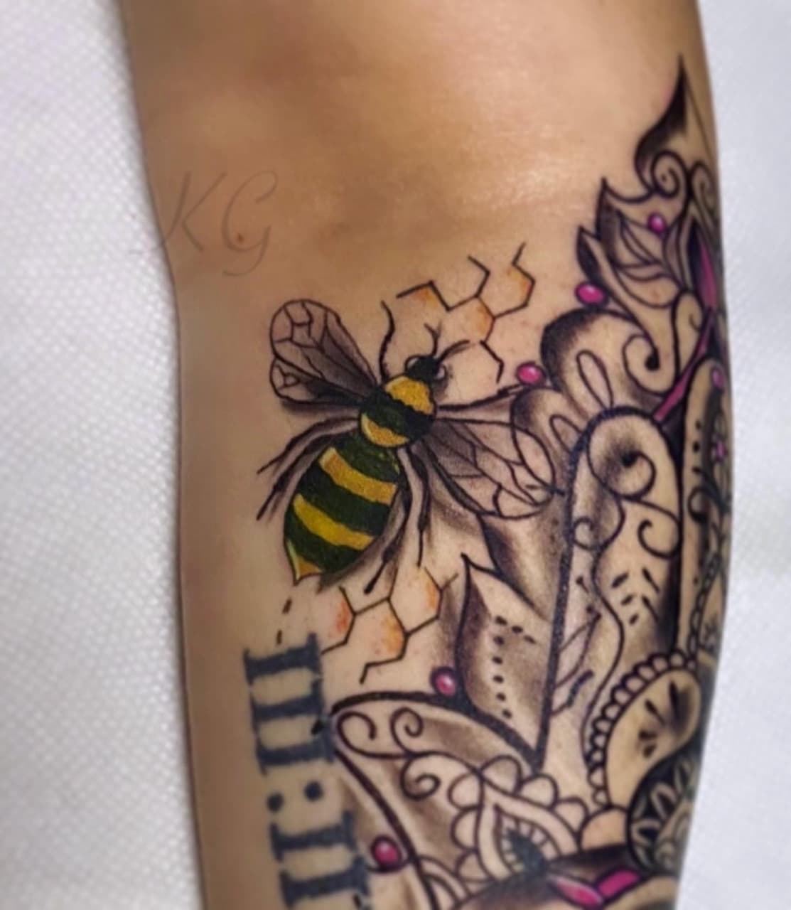 Color + Black & Grey bee tattoo on Forearm by KG_PURE on TattMe