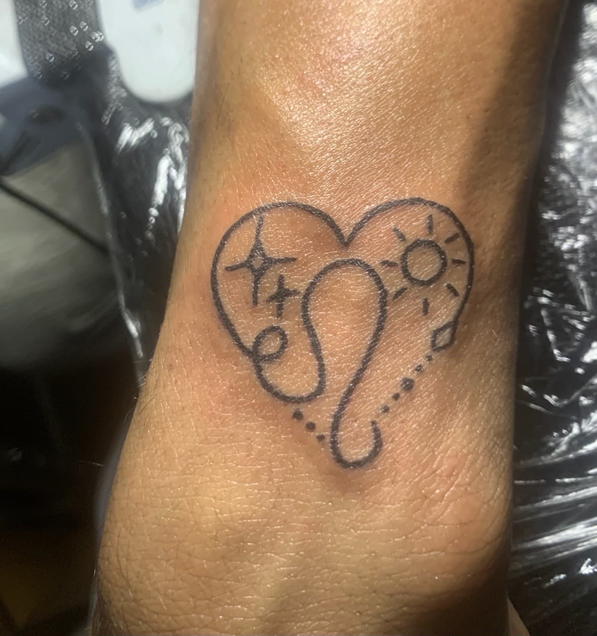 Fine Line + Minimalist heart tattoo on Wrist by Kaapt3ntattoos on TattMe