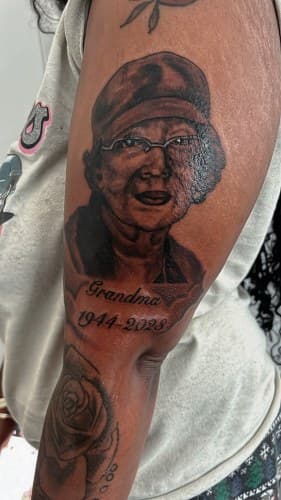 Black & Grey + Portrait woman tattoo on Forearm by LV on TattMe