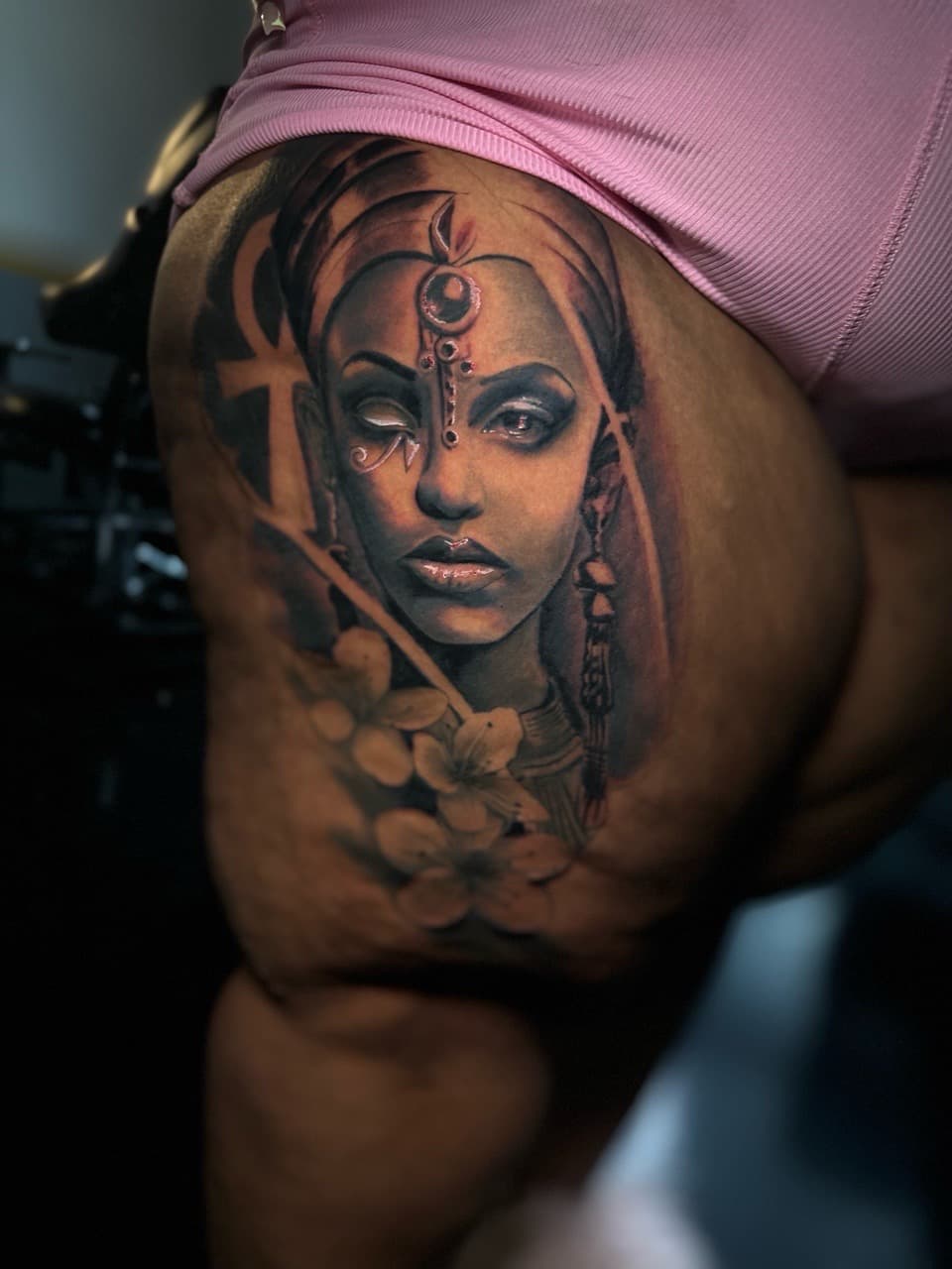 Realism + Black & Grey woman tattoo on Thigh by J.R._Outlaw on TattMe