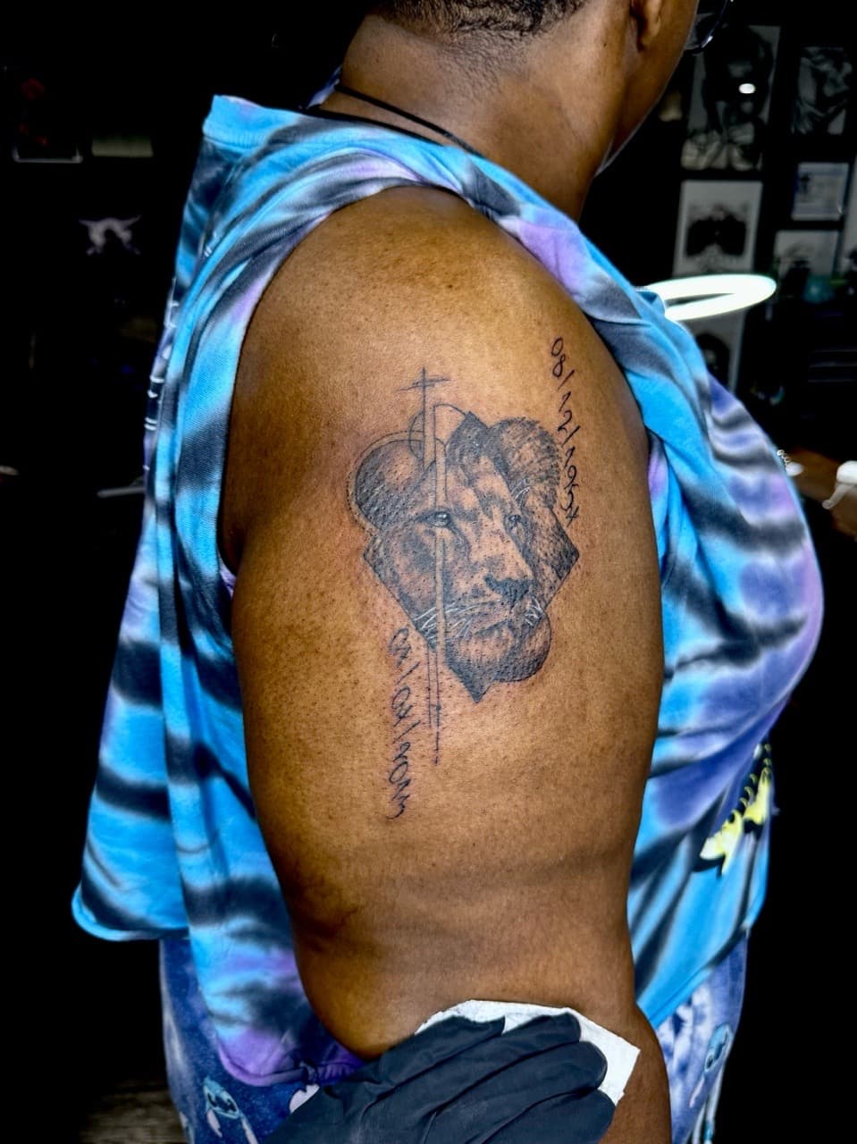 Black & Grey + Fine Line lion tattoo on Upper Arm by xRay_The_Artist on TattMe