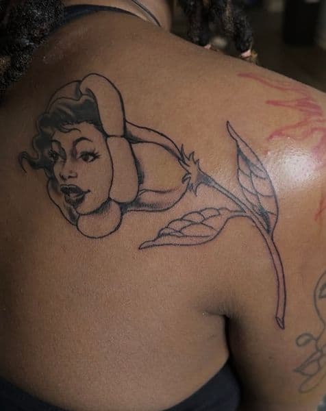 Black & Grey + Illustrative woman tattoo on Shoulder Blade by Lavan_Wright on TattMe