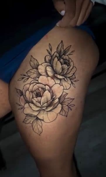 Floral + Black & Grey flowers tattoo on Thigh by Nigel_Uno on TattMe