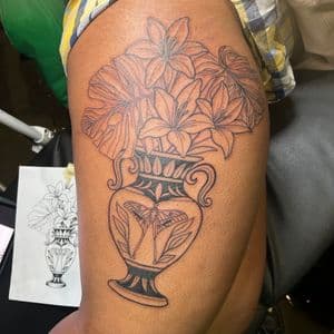 Fine Line + Illustrative flowers tattoo on Thigh by Kiwi on TattMe